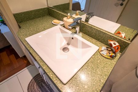Casa à venda com 780m², 4 quartos e 4 vagas Casa à venda com 780m², 4 quartos e 4 vagasSuíte 3 - Banheiro