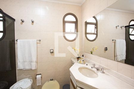 Apartamento para alugar com 220m², 4 quartos e 3 vagasBanheiro da Suíte 2