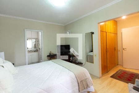 Apartamento para alugar com 220m², 4 quartos e 3 vagasSuíte 1