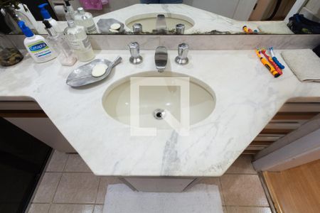 Apartamento para alugar com 220m², 4 quartos e 3 vagasBanheiro