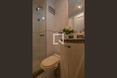 Apartamento à venda com 81m², 2 quartos e 1 vaga Apartamento à venda com 81m², 2 quartos e 1 vagaBanheiro Suite