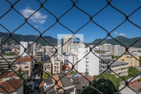 Apartamento à venda com 81m², 2 quartos e 1 vaga Apartamento à venda com 81m², 2 quartos e 1 vagaQuarto 2 Varanda Vista