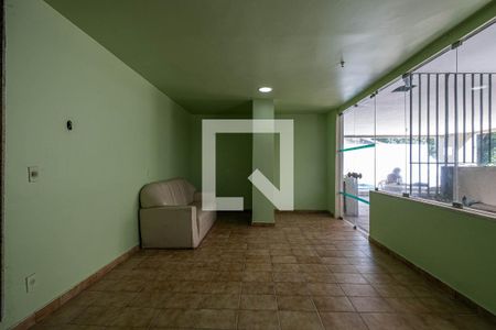 Apartamento à venda com 81m², 2 quartos e 1 vaga Apartamento à venda com 81m², 2 quartos e 1 vagaSalão de Festas