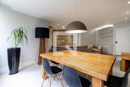 Sala de apartamento para alugar com 3 quartos, 126m² em Indianópolis, São Paulo