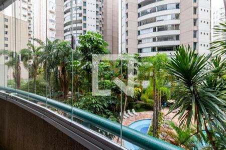 Varanda de apartamento para alugar com 3 quartos, 126m² em Indianópolis, São Paulo