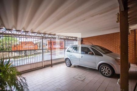 Casa à venda com 176m², 5 quartos e 3 vagas Casa à venda com 176m², 5 quartos e 3 vagasGaragem