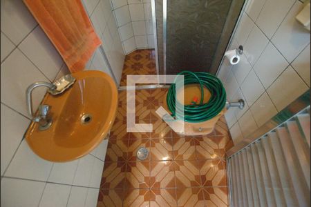 Casa à venda com 178m², 3 quartos e 6 vagas Casa à venda com 178m², 3 quartos e 6 vagasBanheiro de serviço