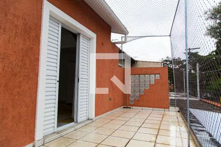 Casa à venda com 255m², 4 quartos e 2 vagas Casa à venda com 255m², 4 quartos e 2 vagasVaranda da Suíte