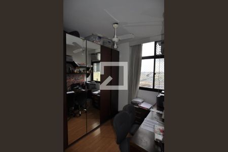 Apartamento para alugar com 80m², 3 quartos e 2 vagasQuarto 3