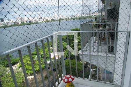 Apartamento à venda com 117m², 3 quartos e 2 vagas Apartamento à venda com 117m², 3 quartos e 2 vagasSala varanda vista