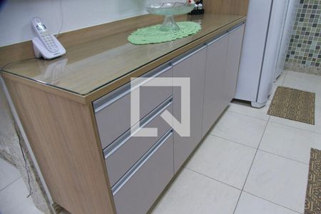 Apartamento à venda com 117m², 3 quartos e 2 vagas Apartamento à venda com 117m², 3 quartos e 2 vagasCozinha