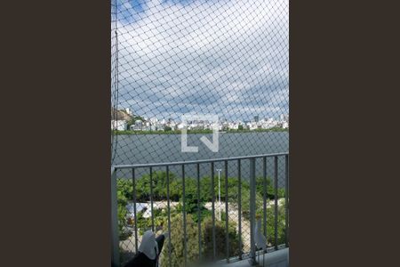 Apartamento à venda com 117m², 3 quartos e 2 vagas Apartamento à venda com 117m², 3 quartos e 2 vagasSuíte varanda