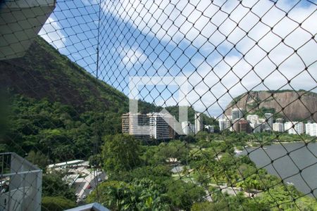 Apartamento à venda com 117m², 3 quartos e 2 vagas Apartamento à venda com 117m², 3 quartos e 2 vagasSuíte varanda vista