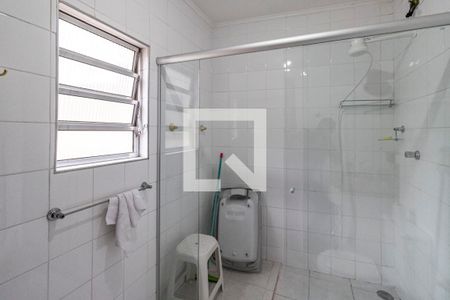 Casa à venda com 375m², 3 quartos e 3 vagasBanheiro 2 da Suíte 2