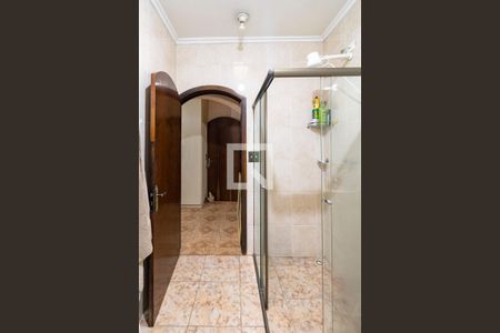 Casa à venda com 375m², 3 quartos e 3 vagasBanheiro 1 da Suíte 1