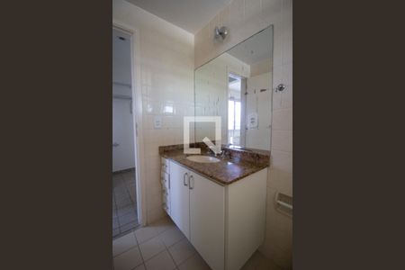Apartamento para alugar com 177m², 3 quartos e 2 vagas Apartamento para alugar com 177m², 3 quartos e 2 vagasBanheiro da Suíte 2