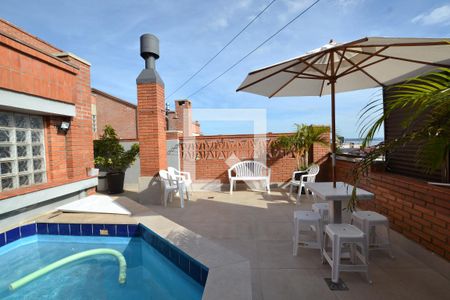 Casa de condomínio à venda com 363m², 3 quartos e 4 vagasPiscina
