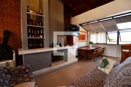 Casa de condomínio à venda com 363m², 3 quartos e 4 vagasEspaço Gourmet