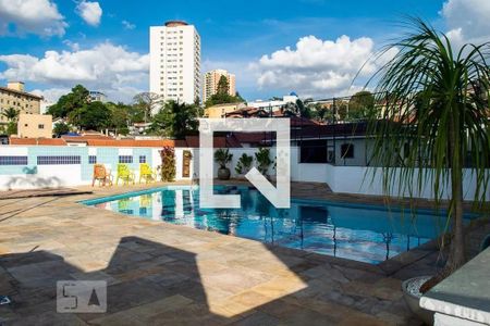 Apartamento à venda com 123m², 3 quartos e 2 vagas Apartamento à venda com 123m², 3 quartos e 2 vagasÁrea comum - Piscina