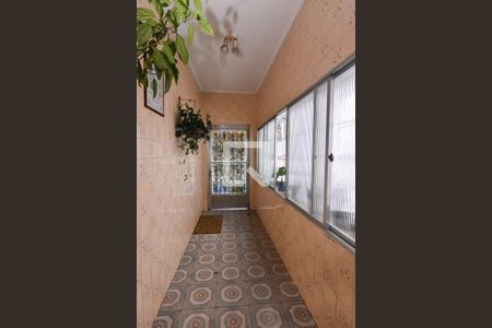 Casa à venda com 180m², 4 quartos e 1 vaga Casa à venda com 180m², 4 quartos e 1 vagaEntrada