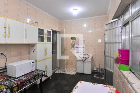 Casa à venda com 180m², 4 quartos e 1 vaga Casa à venda com 180m², 4 quartos e 1 vagaCozinha
