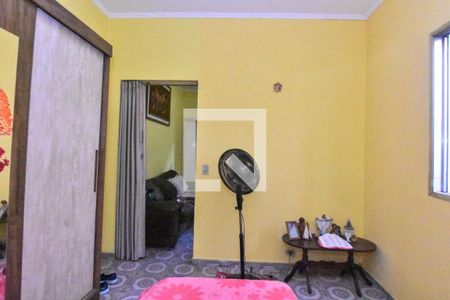 Casa à venda com 180m², 4 quartos e 1 vaga Casa à venda com 180m², 4 quartos e 1 vagaQuarto 4