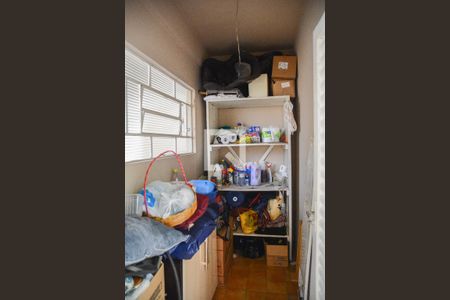 Casa à venda com 270m², 5 quartos e 2 vagasÁrea de Serviço