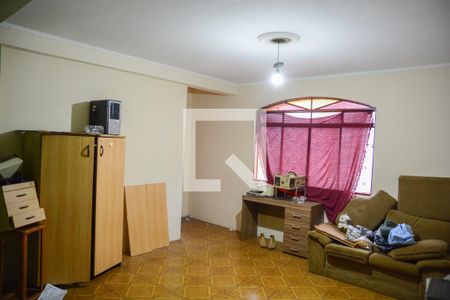 Casa à venda com 270m², 5 quartos e 2 vagasQuarto extra