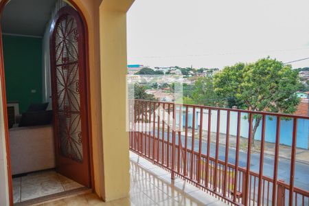 Casa à venda com 270m², 5 quartos e 2 vagasVaranda da Sala