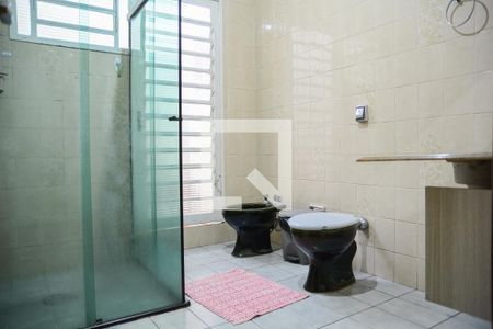 Casa à venda com 270m², 5 quartos e 2 vagasBanheiro Corredor