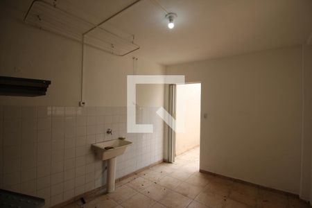 Casa à venda com 100m², 2 quartos e 3 vagasQuarto de Serviço