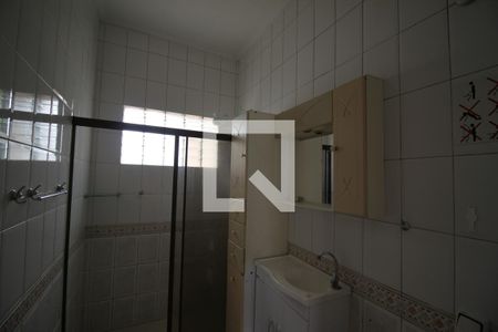Casa à venda com 100m², 2 quartos e 3 vagasBanheiro