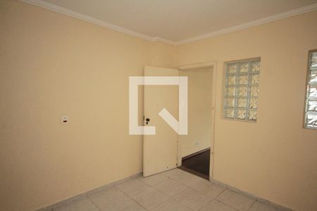 Sala de casa para alugar com 4 quartos, 180m² em Jardim Vila Formosa, São Paulo