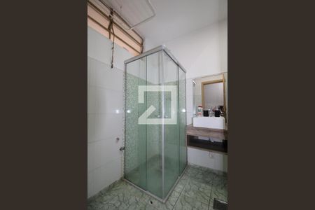 Banheiro e Área de Serviço de kitnet/studio para alugar com 1 quarto, 39m² em Centro, Campinas