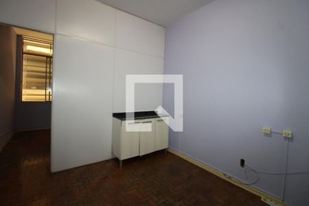 Sala de kitnet/studio para alugar com 1 quarto, 39m² em Centro, Campinas