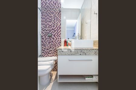 Casa à venda com 289m², 4 quartos e 4 vagas Casa à venda com 289m², 4 quartos e 4 vagasBanheiro suite 4
