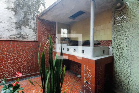 Casa à venda com 251m², 2 quartos e 6 vagas Casa à venda com 251m², 2 quartos e 6 vagasChurrasqueira