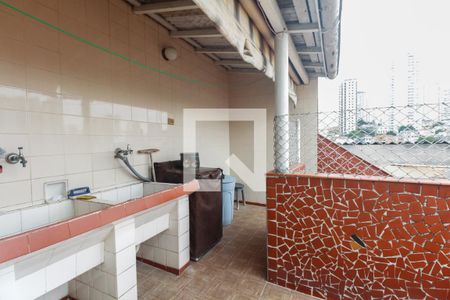 Casa à venda com 251m², 2 quartos e 6 vagas Casa à venda com 251m², 2 quartos e 6 vagasÁrea de serviço