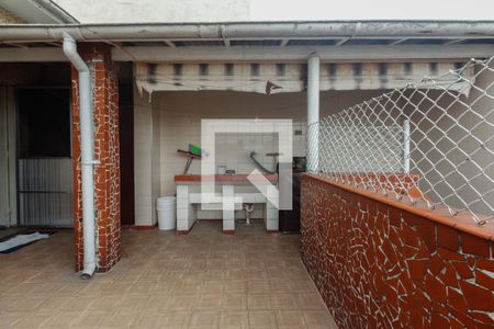 Casa à venda com 251m², 2 quartos e 6 vagas Casa à venda com 251m², 2 quartos e 6 vagasÁrea de serviço