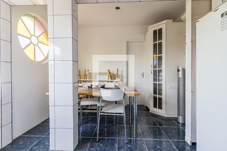 Apartamento à venda com 147m², 2 quartos e 2 vagasCozinha