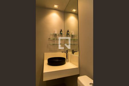 Apartamento à venda com 60m², 1 quarto e 1 vaga Apartamento à venda com 60m², 1 quarto e 1 vagaBanheiro da Suíte