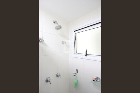 Apartamento à venda com 81m², 3 quartos e 1 vaga Apartamento à venda com 81m², 3 quartos e 1 vagaBanheiro Social