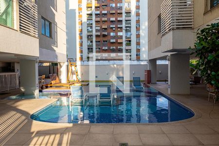 Apartamento à venda com 90m², 2 quartos e 1 vaga Apartamento à venda com 90m², 2 quartos e 1 vagaPiscina