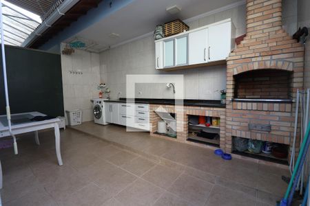 Casa à venda com 155m², 3 quartos e 5 vagasLavanderia/Quintal