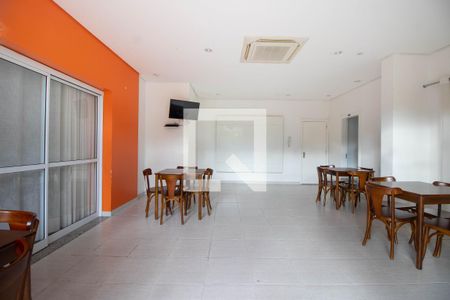 Apartamento à venda com 74m², 2 quartos e 1 vaga Apartamento à venda com 74m², 2 quartos e 1 vagaÁrea Comum - Salão de festas