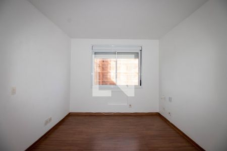 Apartamento à venda com 74m², 2 quartos e 1 vaga Apartamento à venda com 74m², 2 quartos e 1 vagaSuíte