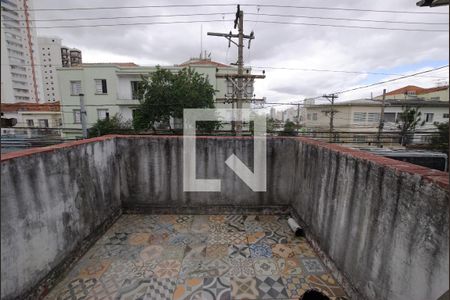 Casa à venda com 400m², 7 quartos e 2 vagas Casa à venda com 400m², 7 quartos e 2 vagasQuarto 6 - Varanda