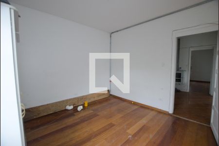 Casa à venda com 400m², 7 quartos e 2 vagas Casa à venda com 400m², 7 quartos e 2 vagasQuarto 5