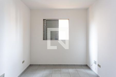 Quarto de apartamento para alugar com 3 quartos, 62m² em Vila Osasco, Osasco