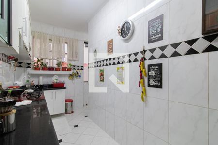Apartamento à venda com 86m², 2 quartos e sem vaga Apartamento à venda com 86m², 2 quartos e sem vagaCozinha e Área de Serviço
